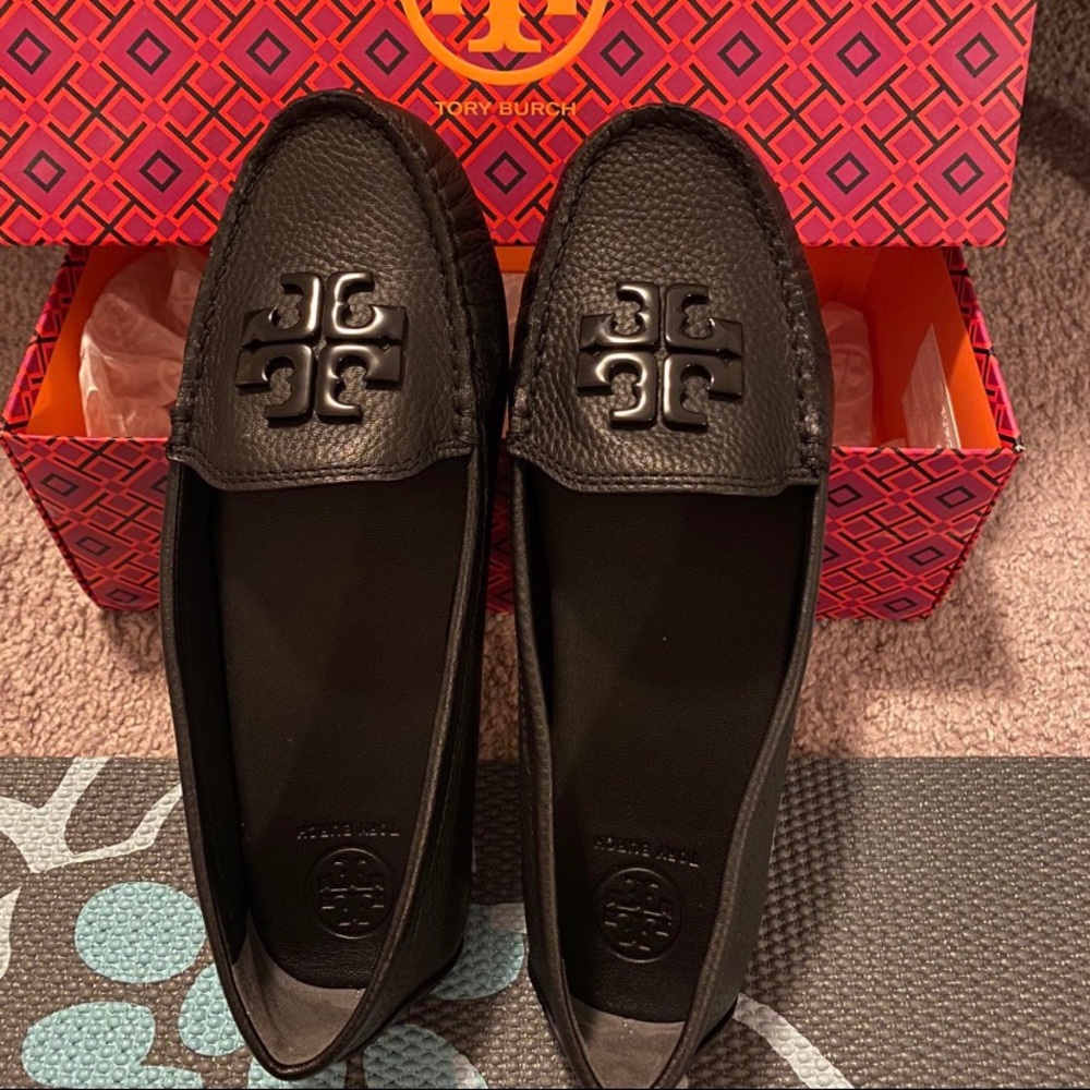 Tory Burch Lowell Driver-Black 6.5